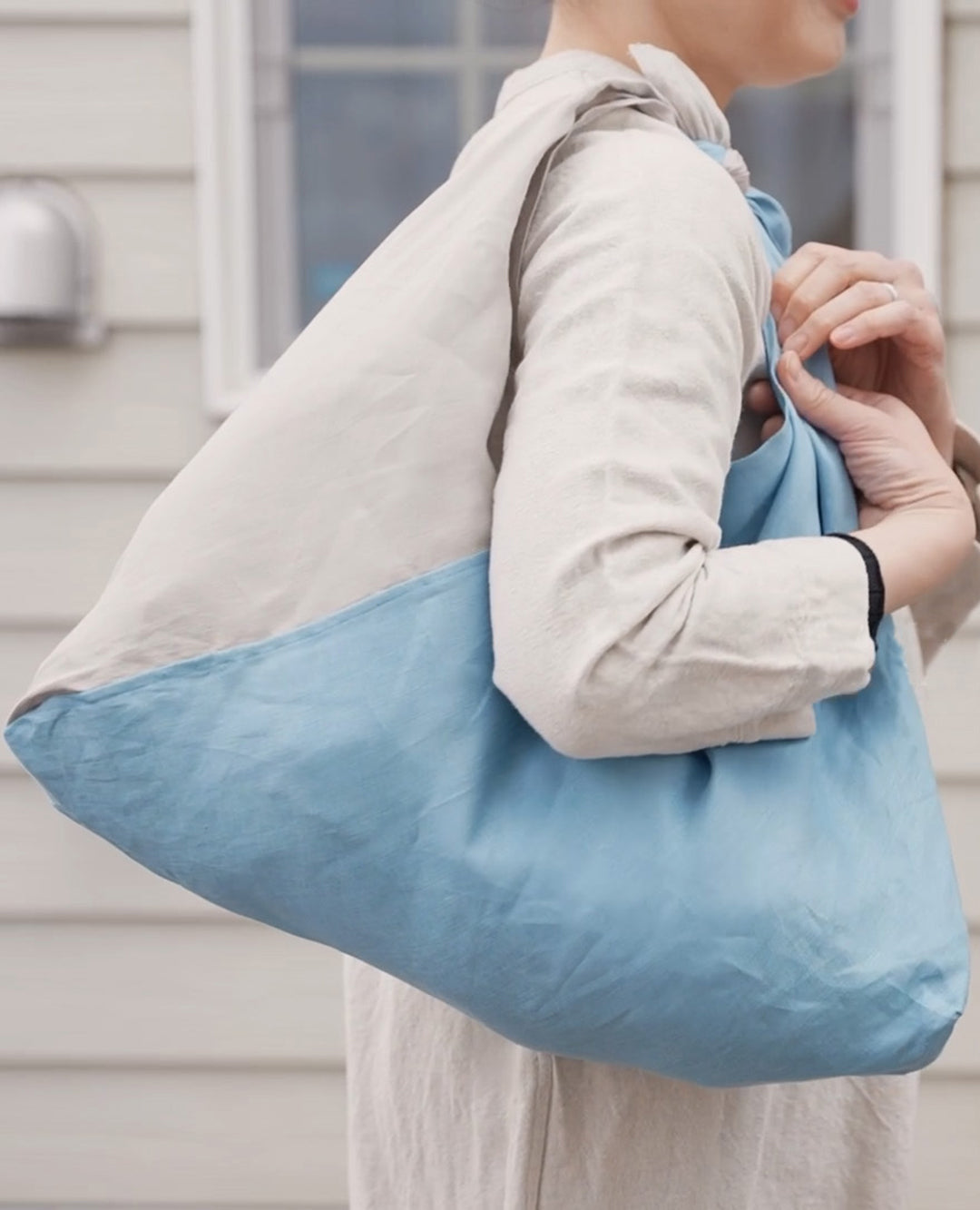 Yarn-dyed Linen Daily Bag<p>スカーフバッグ</p>