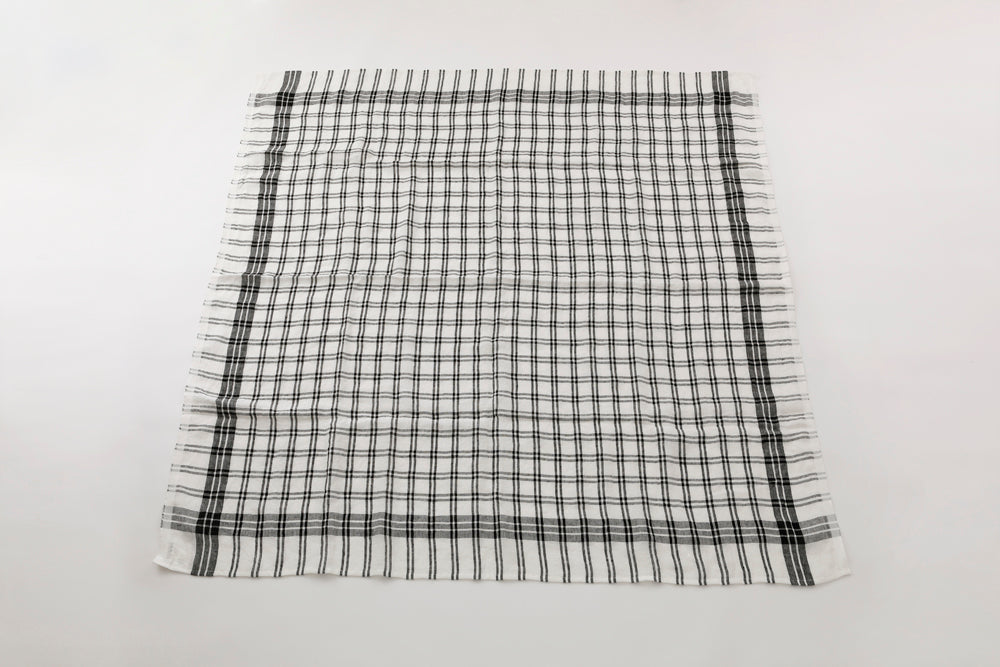 Linen Tablecloth_Black Check