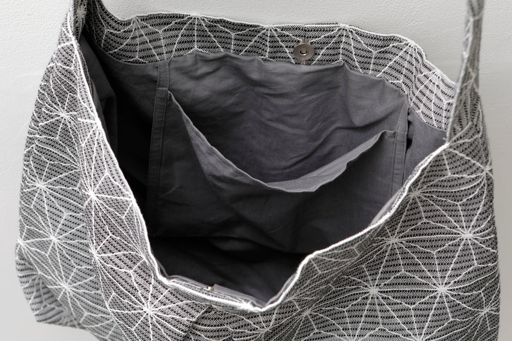 リネン麻の葉柄ショルダーバッグ&ポーチ セット