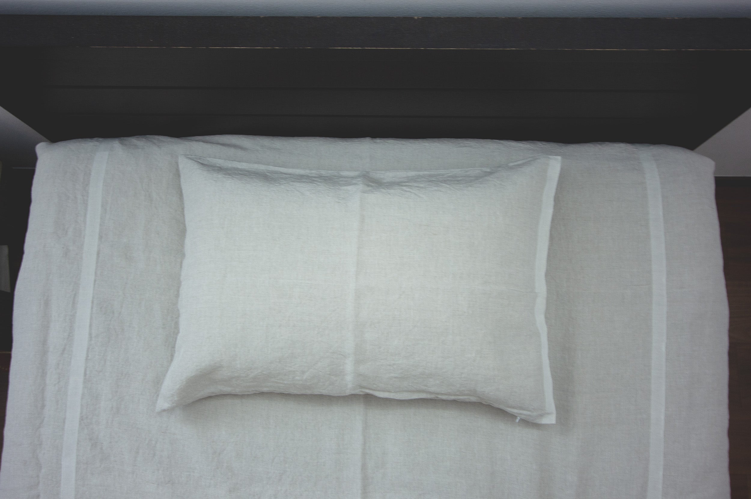 Linen-Gray selvedge linen pillow case