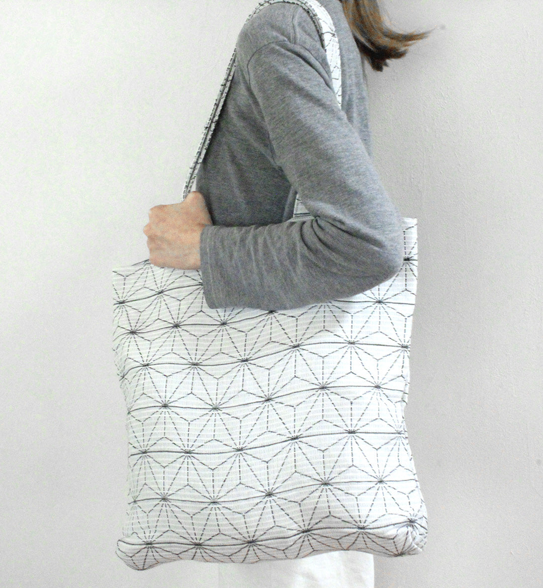 リネン麻の葉柄トートバッグ