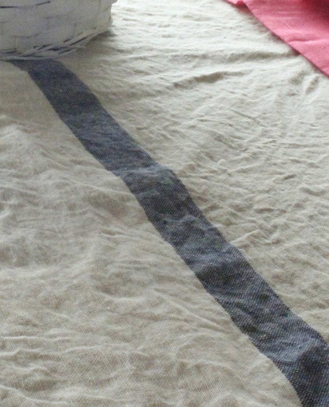 Linen Tablecloth＿Bicolor with center strip